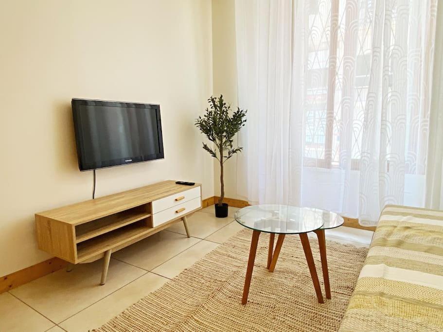 Proche De La Vieille Ville Et Des Plages, Et Parking Gratuit ! Antibes Ngoại thất bức ảnh